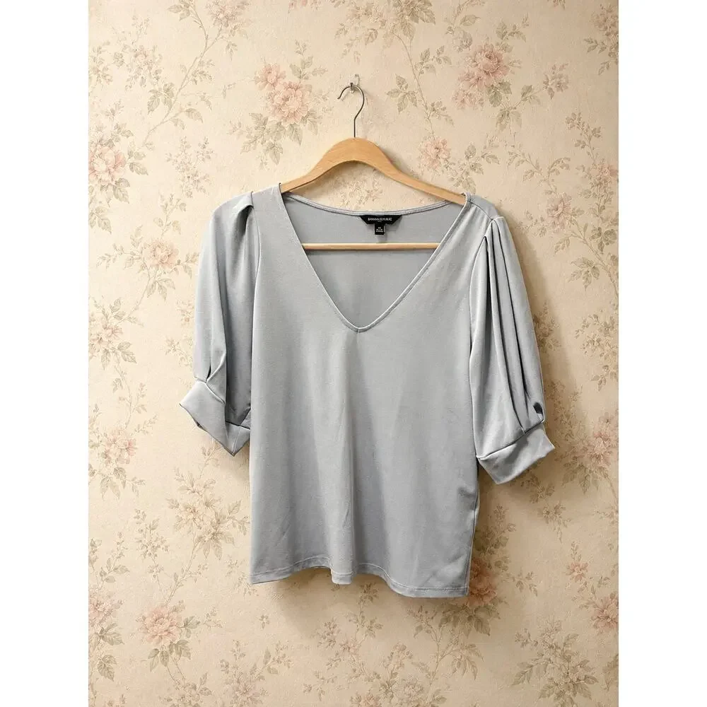 Banana Republic Womens XS Light Blue Puff Sleeve Blouse V-Neck Stretch Top